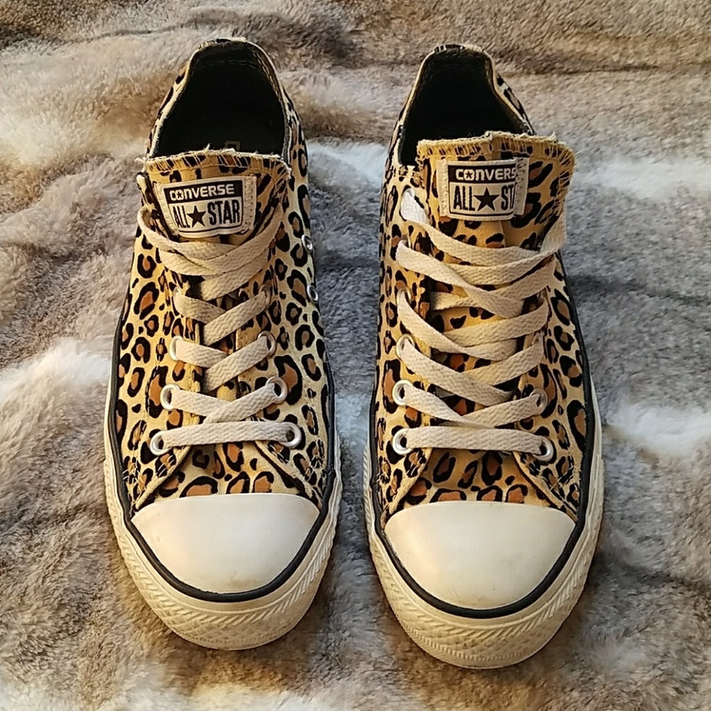 Cheetah print Converse all stars